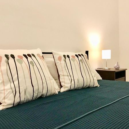 Delizioso appartamento in zona centrale Formia Esterno foto